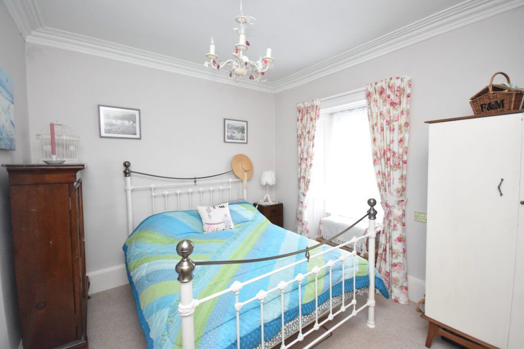 4 bed link-detached house for sale in Wellbank, 34 Kirkton Street, Carluke ML8, £345,000