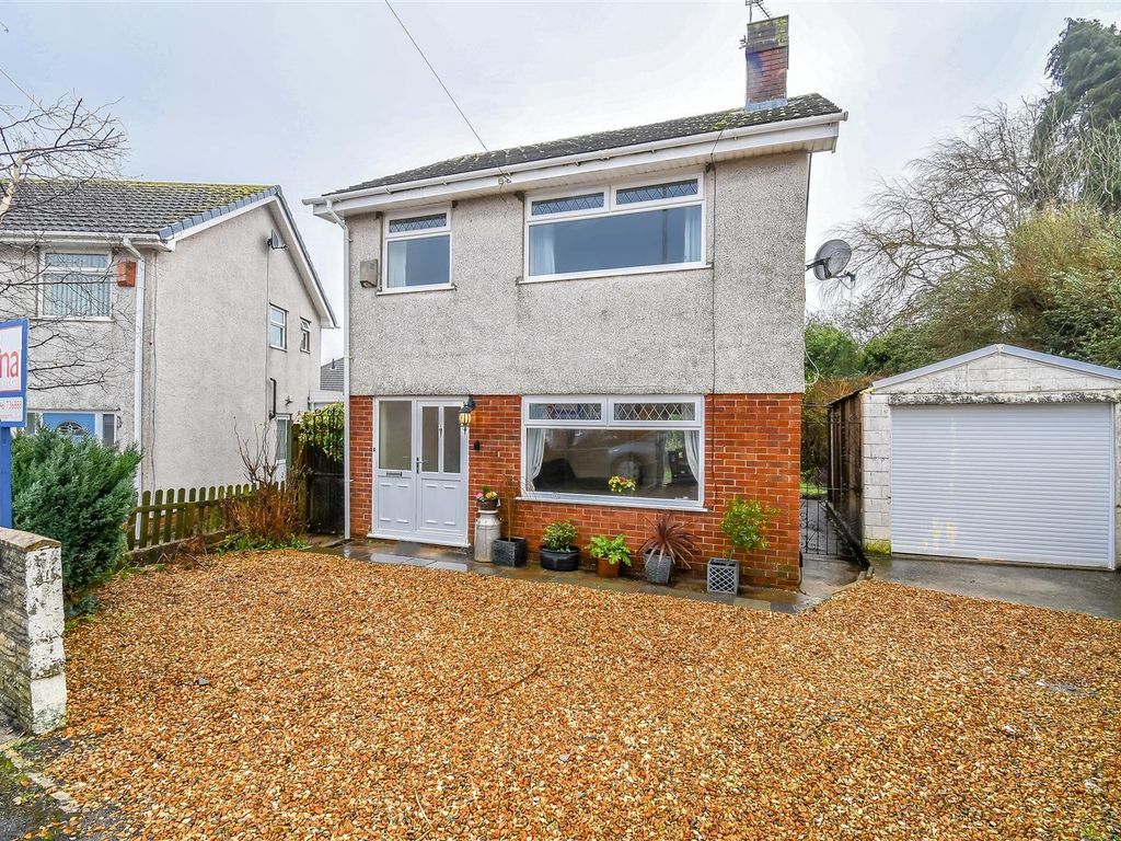 3 bed detached house for sale in Field View Road, Barry CF63, £249,950