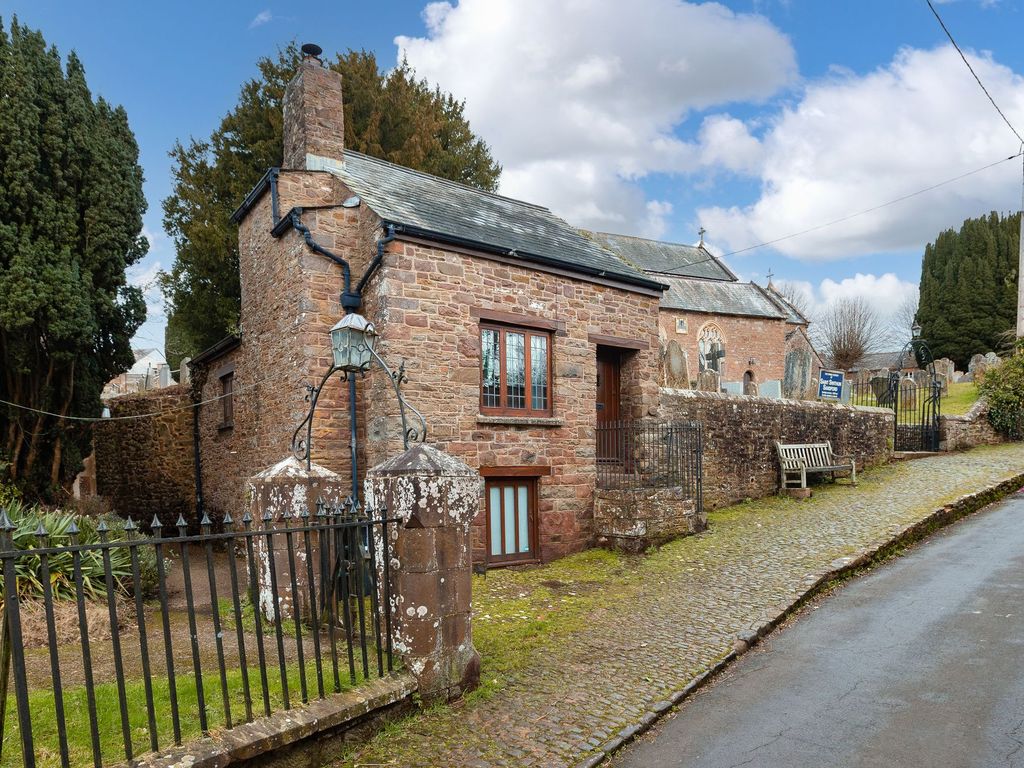 1 bed cottage for sale in Sandford, Crediton EX17, £200,000