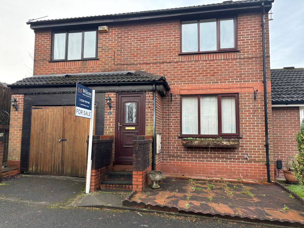 3 bed semi-detached house for sale in Buller Street, Bolton BL3, £135,000