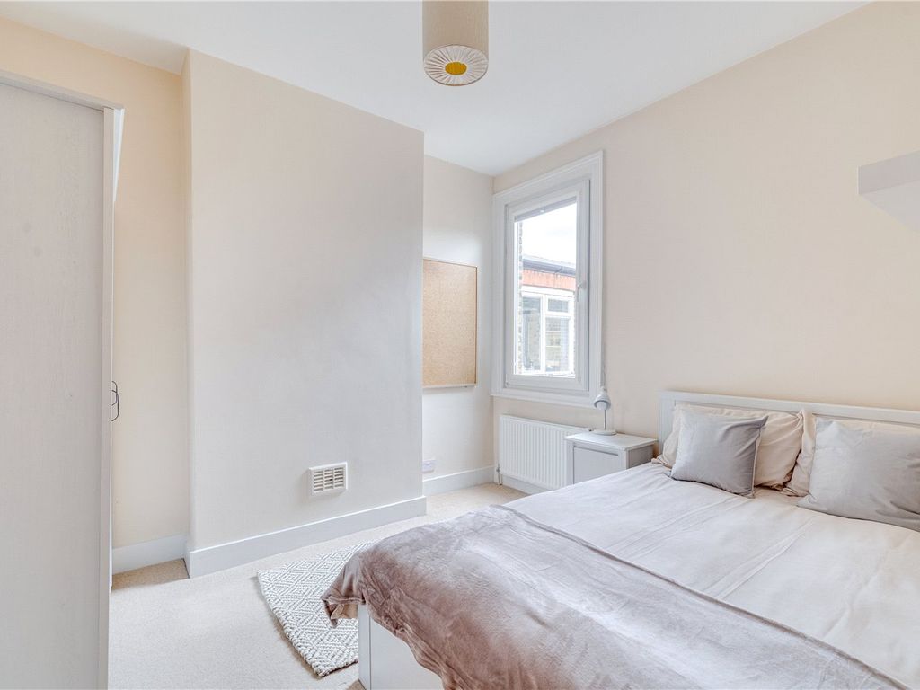 3 bed terraced house for sale in Parfrey Street, London W6, £775,000