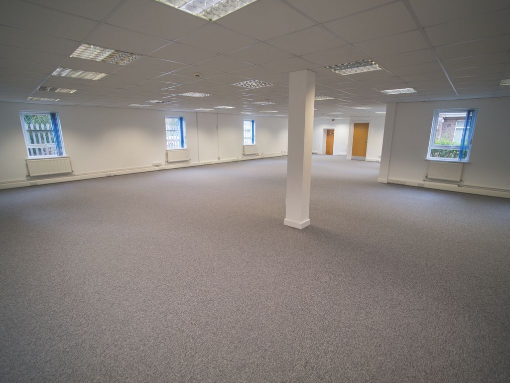 Office to let in Block B, Lawes House, 66-68 Bristol Road, Portishead, Bristol BS20, £23,660 pa