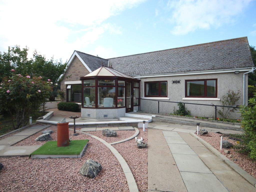 3 bed detached bungalow for sale in Culbeuchly, Banff AB45, £190,000