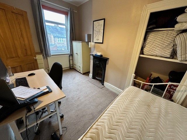 2 bed terraced house to rent in Swinerton Avenue, Leeman Road, York, North Yorkshire YO26, £1,195 pcm
