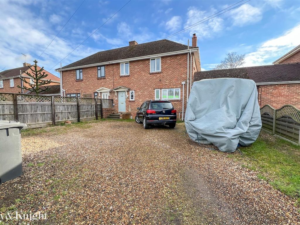 3 bed semi-detached house for sale in Hillside Road East, Bungay NR35, £280,000