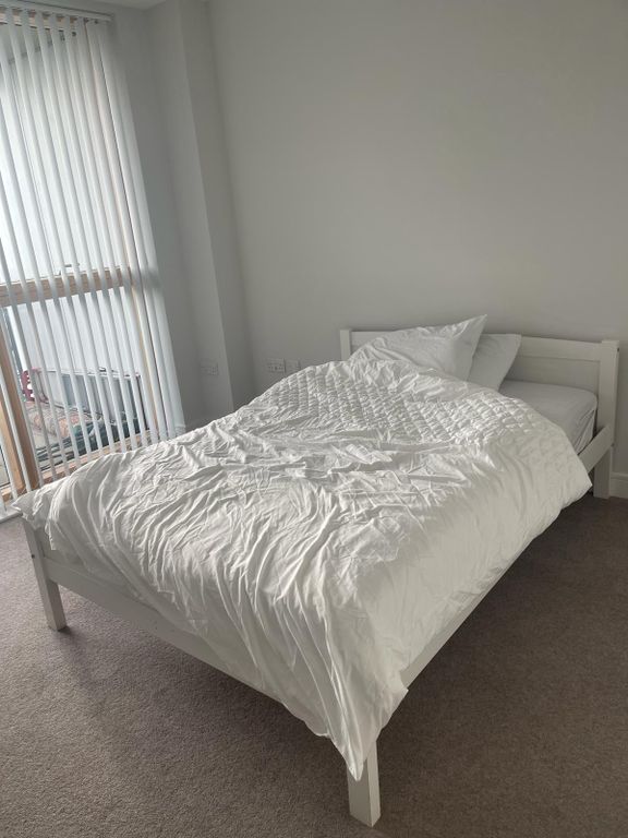 Property to rent in Ealing Road, Wembley HA0, £1,300 pcm