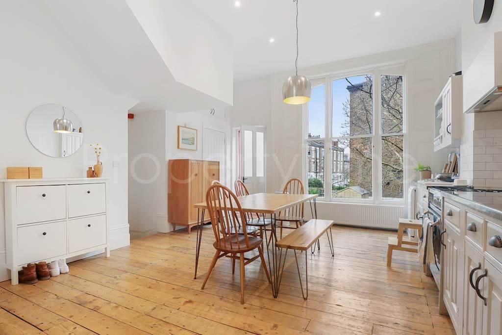 3 bed flat for sale in Hazellville Road, Archway N19, £1,200,000