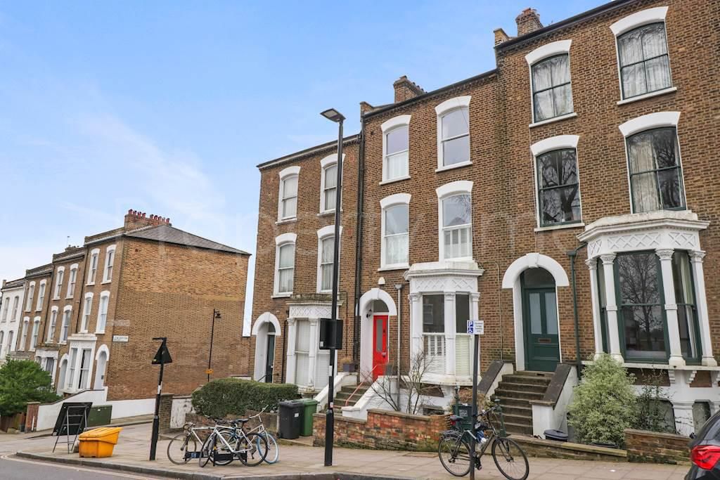 3 bed flat for sale in Hazellville Road, Archway N19, £1,200,000