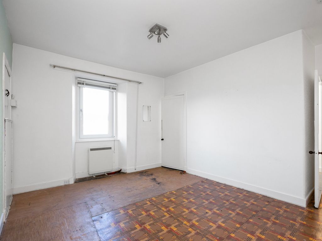 2 bed flat for sale in 16 Jackson Street, Penicuik EH26, £140,000
