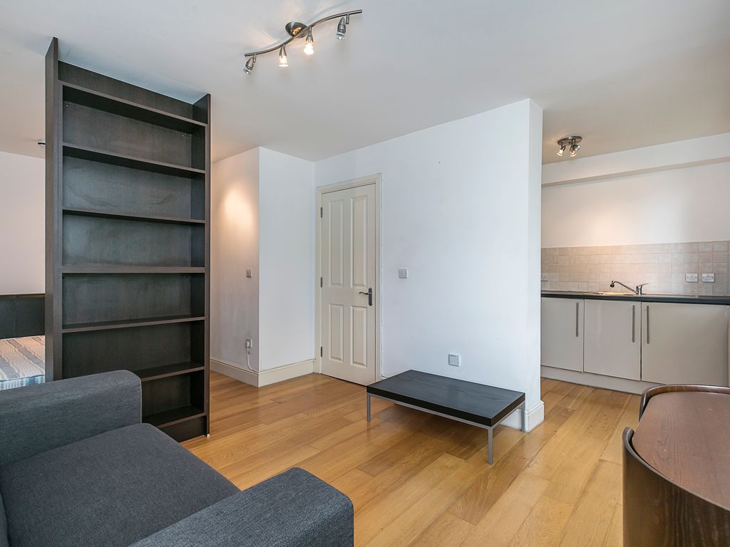 1 bed flat to rent in Bride Street, London N7, £1,517 pcm