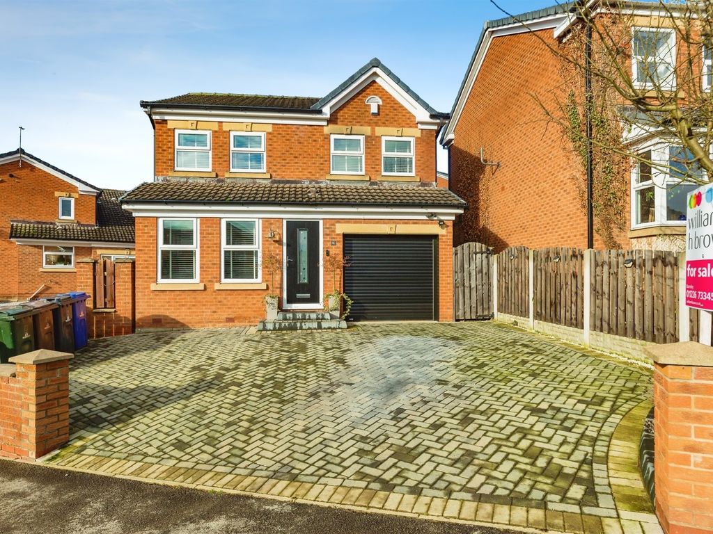 4 bed detached house for sale in Water Royd Drive, Dodworth, Barnsley S75, £325,000