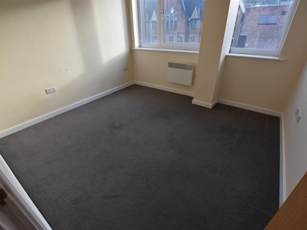 1 bed flat to rent in St. Georges Retail Park, St. Georges Way, Leicester LE1, £675 pcm