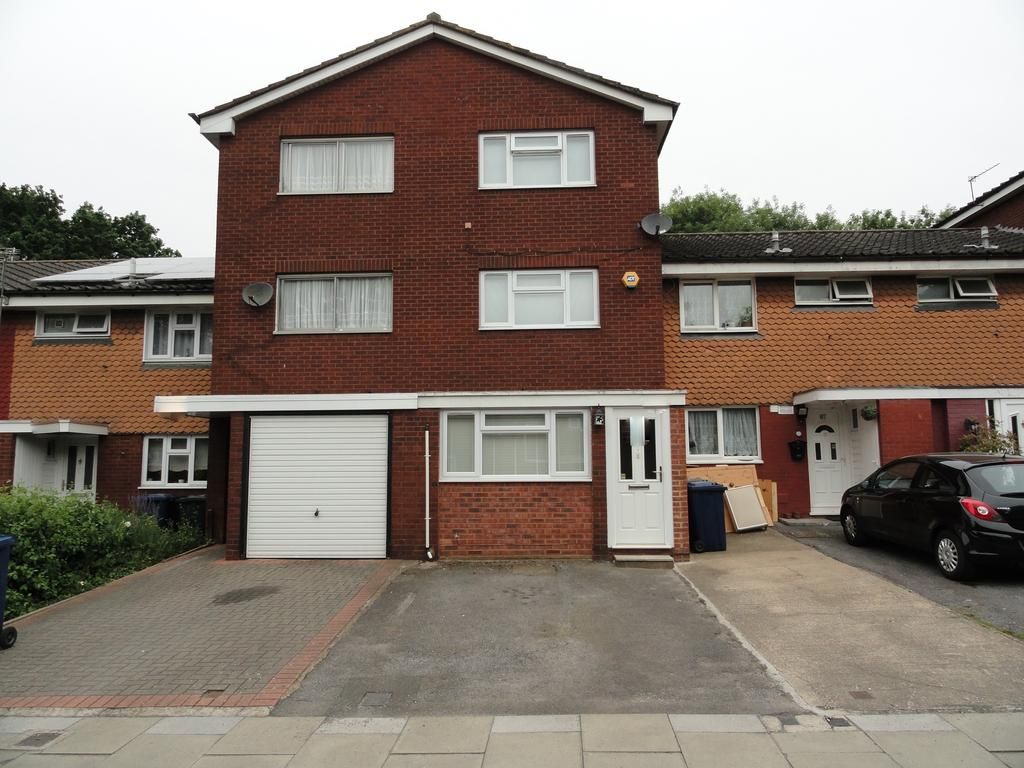 3 bed semi-detached house to rent in Mary Peters Drive, Greenford UB6, £2,500 pcm