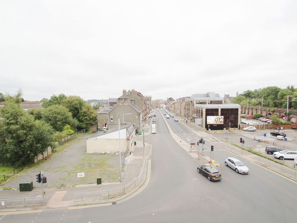 2 bed flat for sale in 3, Caledonia Street, Flat 3-2, Paisley PA32Jg PA3, £60,000