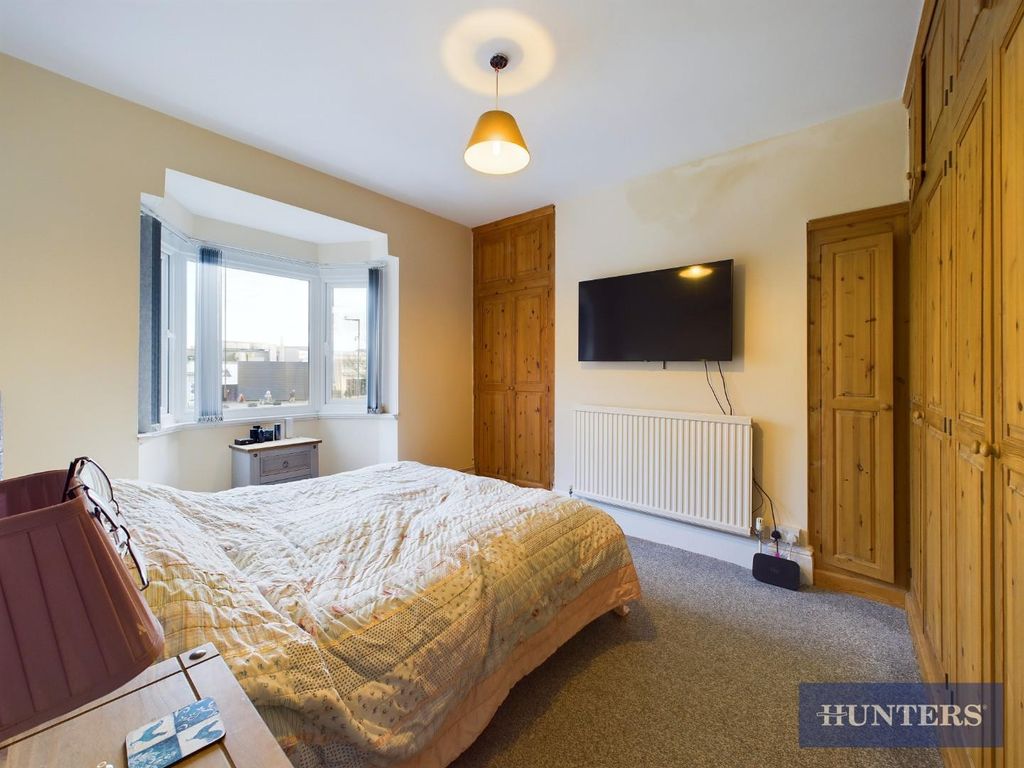 4 bed semi-detached house for sale in Horsforth Avenue, Bridlington YO15, £240,000