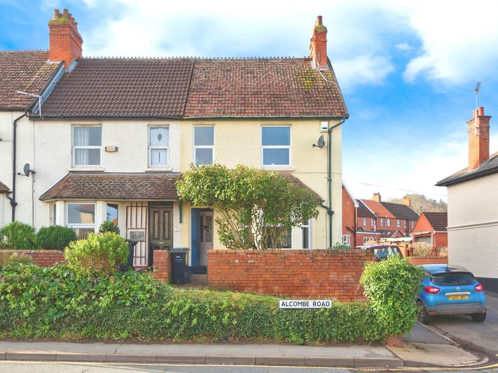 4 bed end terrace house for sale in Alcombe Road, Minehead TA24, £315,000