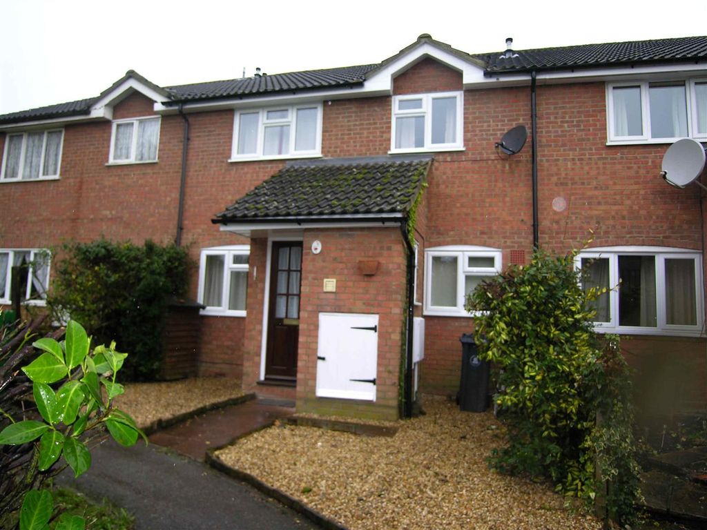 2 bed terraced house to rent in Yellowcress Drive, Bisley, Woking GU24, £1,150 pcm