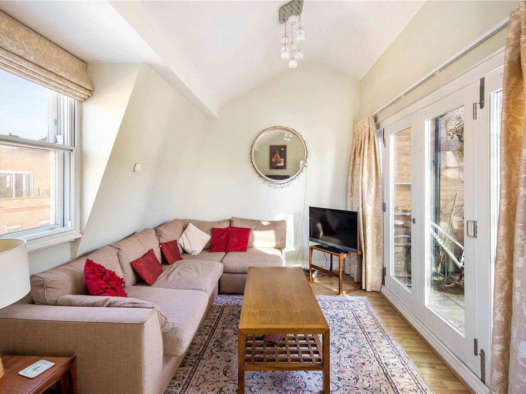 3 bed detached house for sale in St. Stephens Road, Bow, London E3, £700,000
