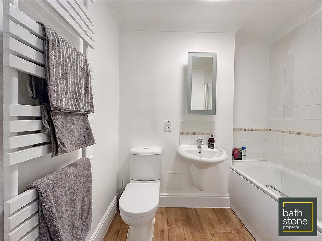 1 bed flat for sale in Kempthorne Lane, Odd Down, Bath BA2, £240,000
