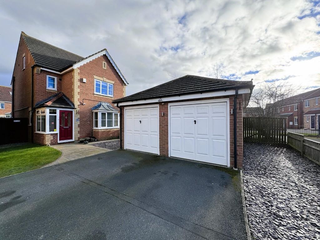 4 bed detached house for sale in Apsley Way, Ingleby Barwick, Stockton-On-Tees TS17, £280,000