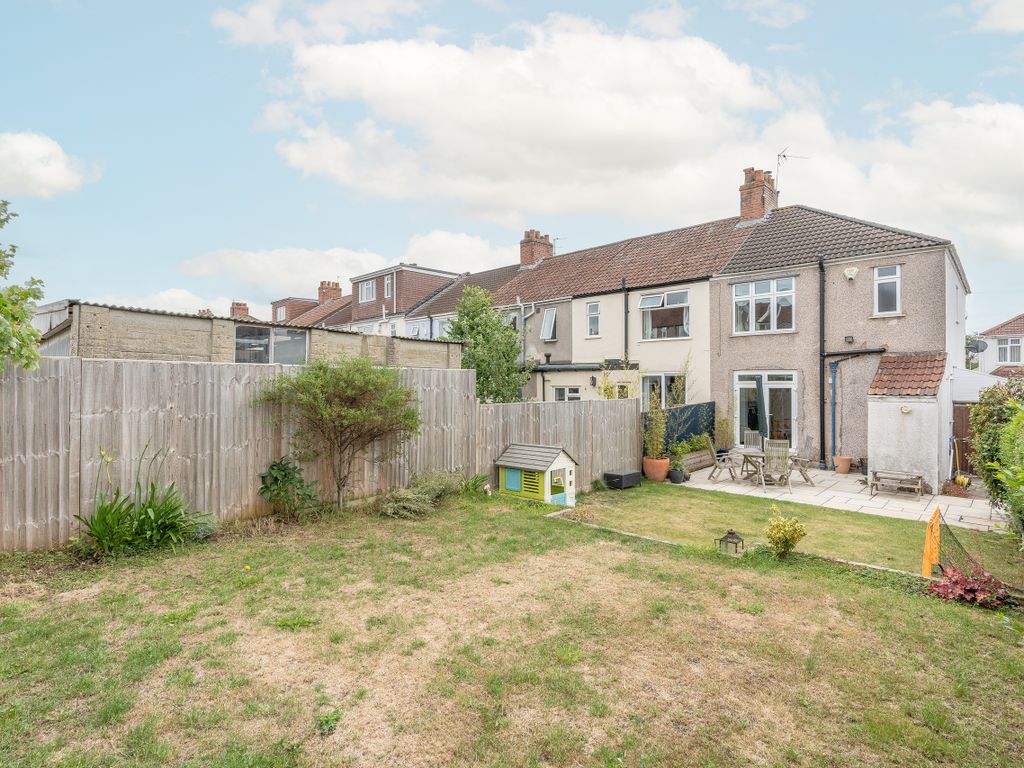 3 bed end terrace house for sale in Sandling Avenue, Horfield, Bristol BS7, £395,000