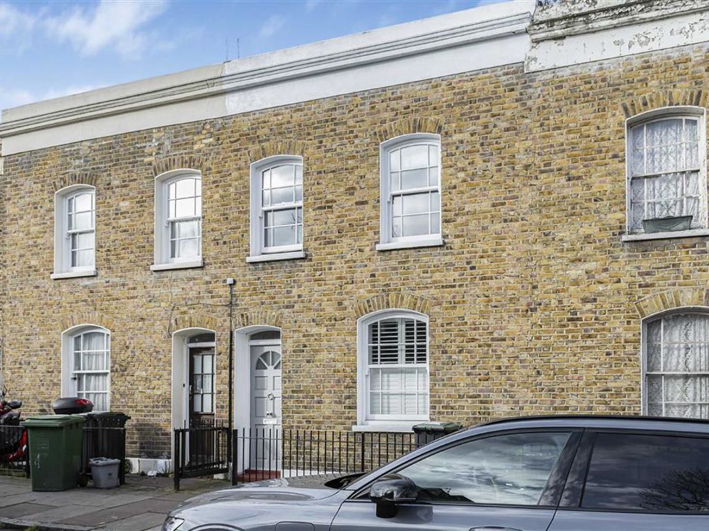 3 bed property for sale in Admiral Street, London SE8, £825,000