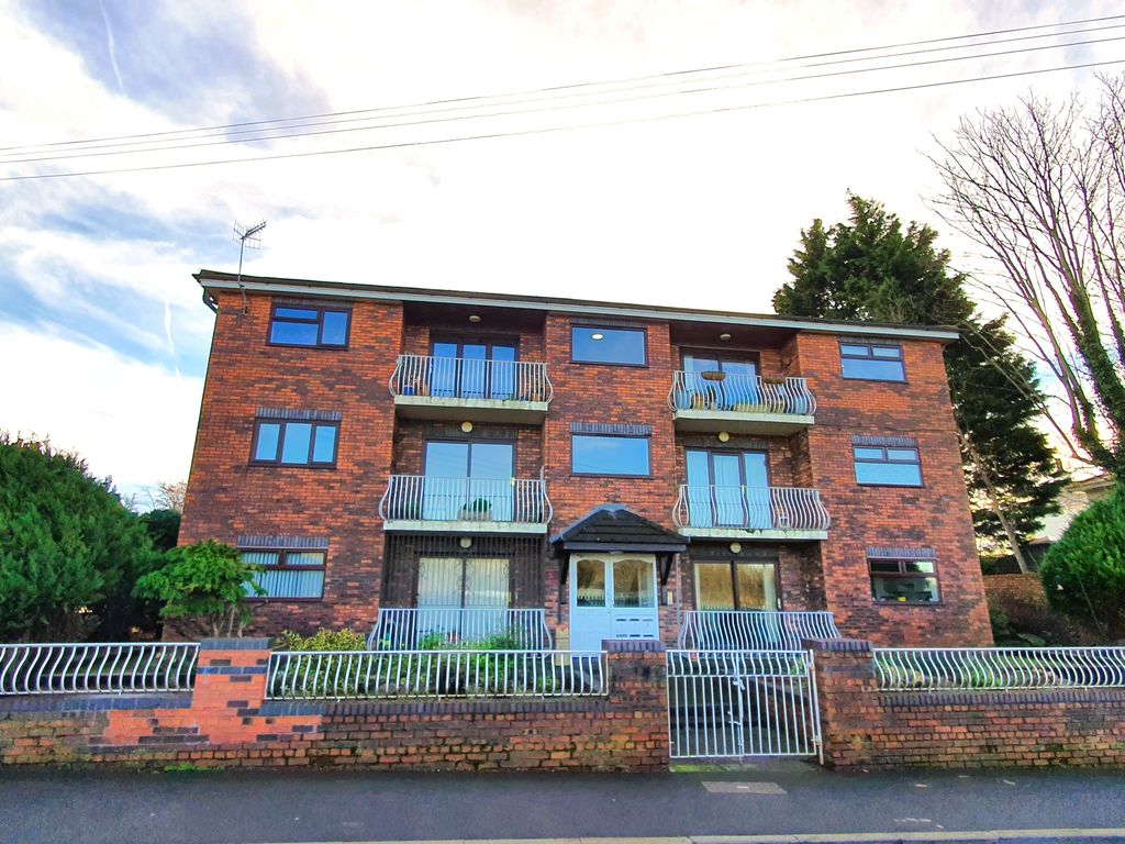 2 bed flat to rent in Alton Lodge, 63 Mersey Road, Aigburth L17, £1,050 pcm
