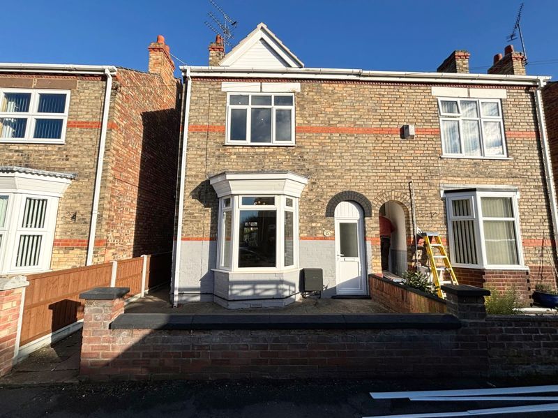 3 bed semi-detached house for sale in Nelson Street, Gainsborough DN21, £144,950