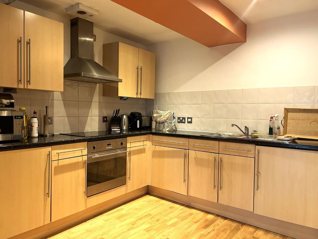1 bed flat to rent in Park House Apartments, 11 Park Row, Leeds LS1, £1,100 pcm