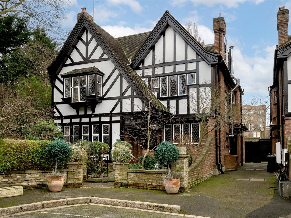 6 bed detached house for sale in Vale Close, London W9, £6,250,000