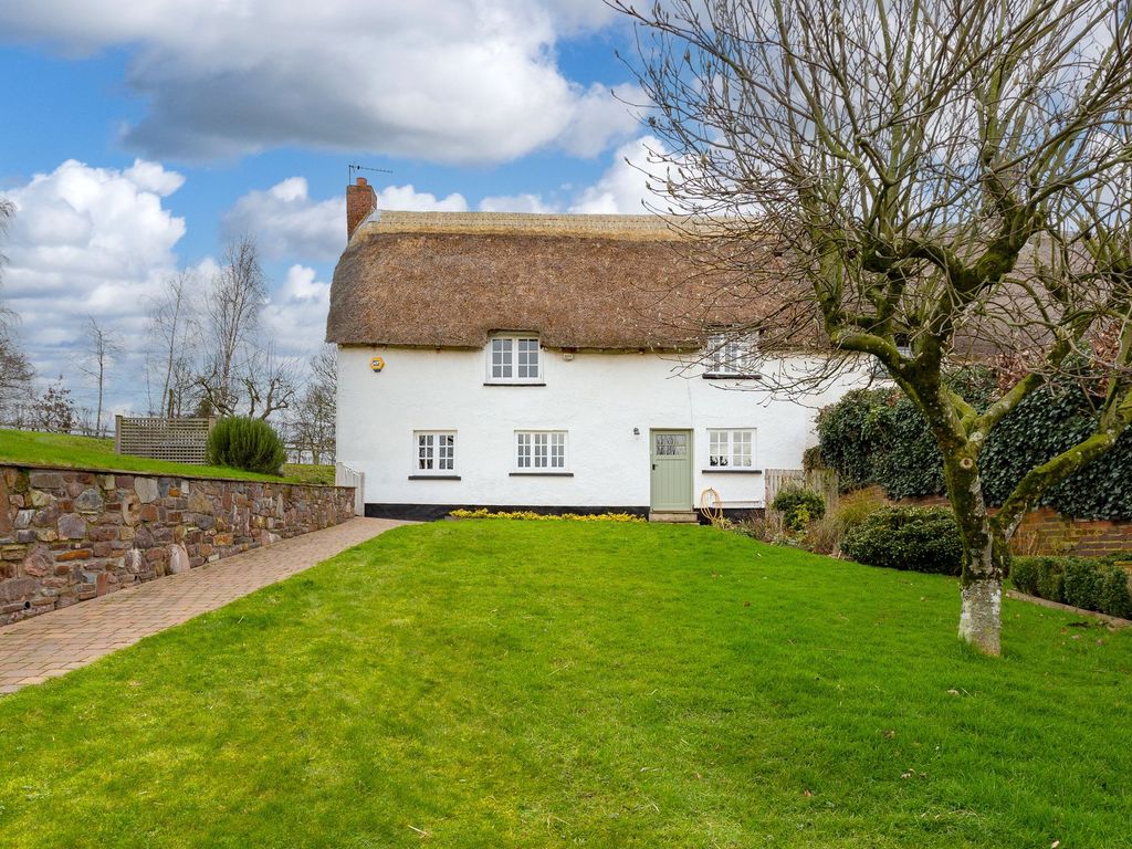 3 bed cottage for sale in Higher Neopardy, Crediton EX17, £450,000