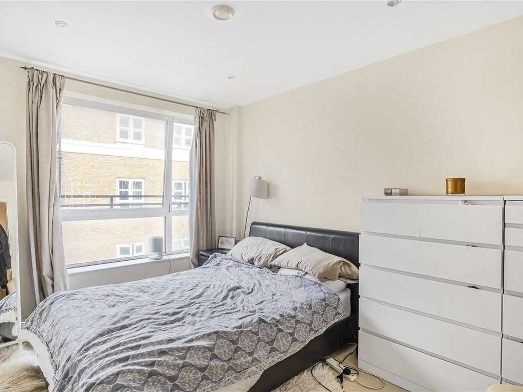 1 bed flat to rent in Cheshire Street, Shoreditch, London E2, £2,100 pcm