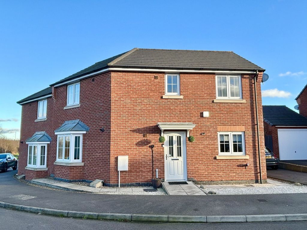 3 bed semi-detached house for sale in Barr Close, Enderby, Leicester, Leicestershire. LE19, £295,000
