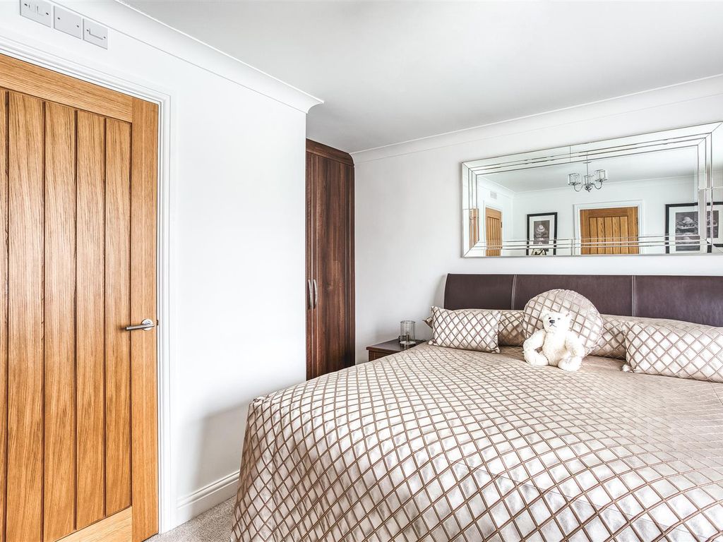 3 bed detached bungalow for sale in Heron Way, Mickleover, Derby DE3, £450,000