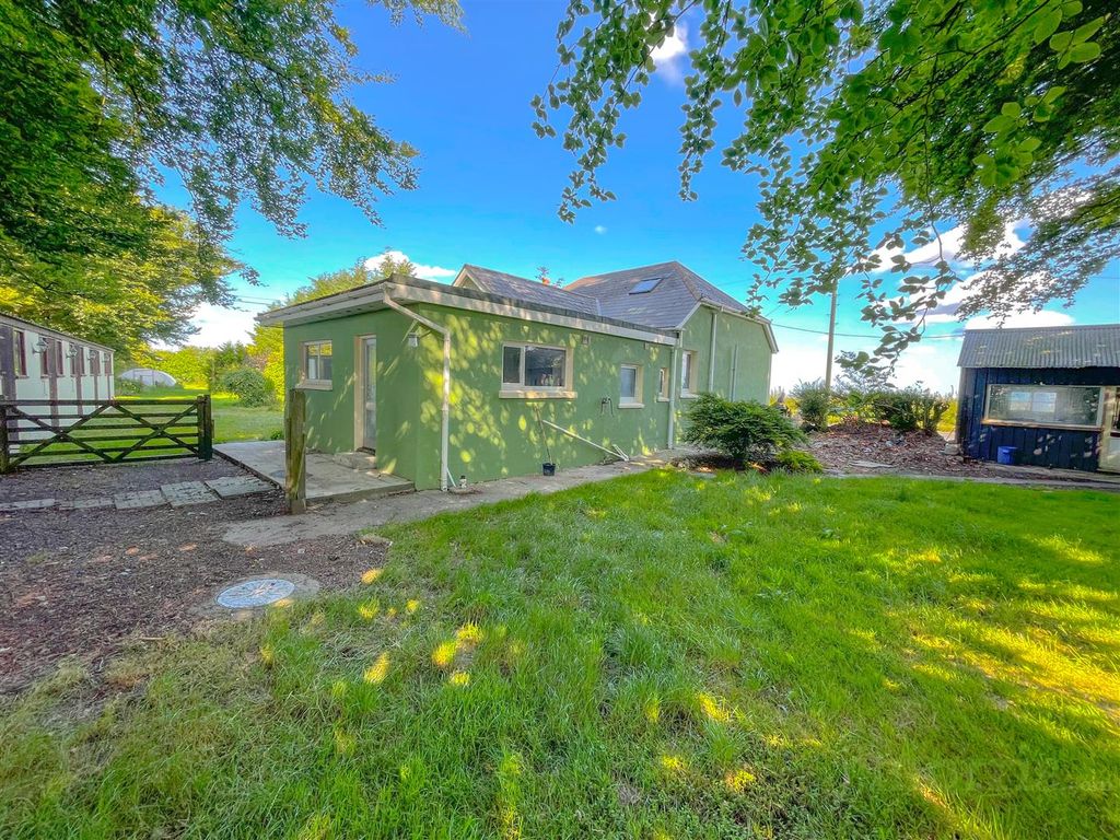 3 bed farm for sale in Cynwyl Elfed, Carmarthen SA33, £395,000