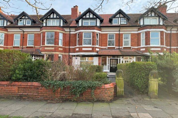 2 bed flat to rent in 9B Victoria Drive, Wirral CH48, £950 pcm
