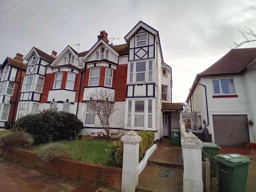 2 bed flat for sale in Wickham Avenue, Bexhill On Sea TN39, £300,000