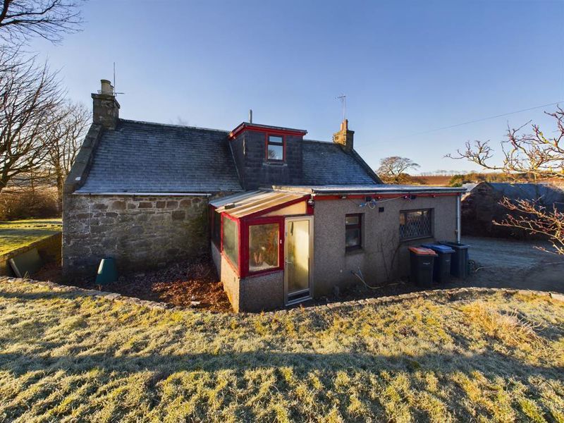 4 bed cottage for sale in Fisherie, Turriff AB53, £240,000