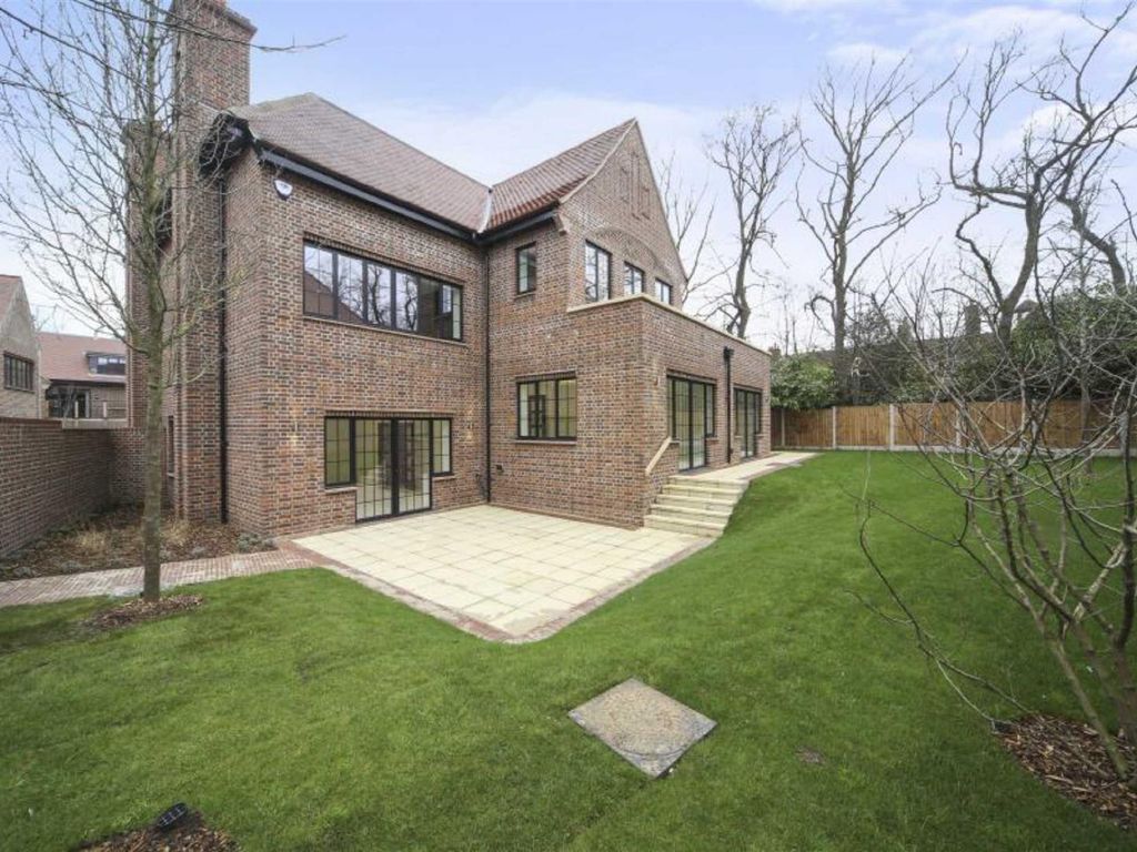 5 bed detached house to rent in Chandos Way, Hampstead Garden Suburb NW11, £13,997 pcm