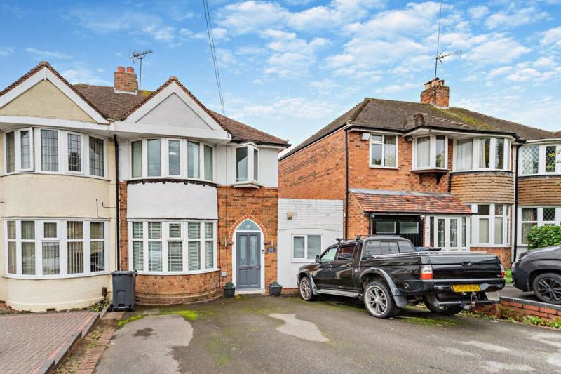 3 bed semi-detached house for sale in Elizabeth Road, 152334 B73, £211,000