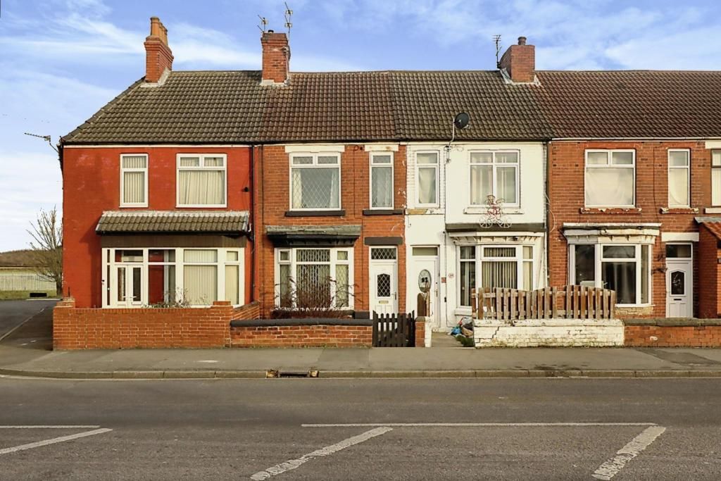 Town house for sale in 228 Askern Road, Toll Bar, Doncaster, South Yorkshire DN5, £75,000
