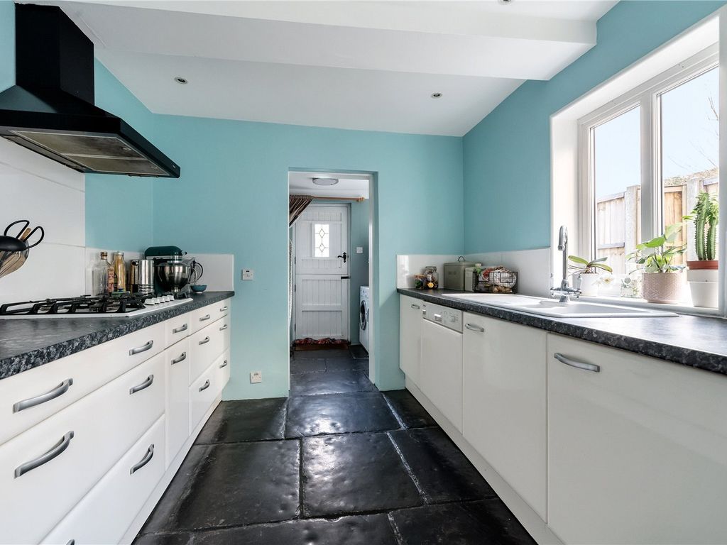 4 bed terraced house for sale in Carnarvon Road, Barnet EN5, £895,000