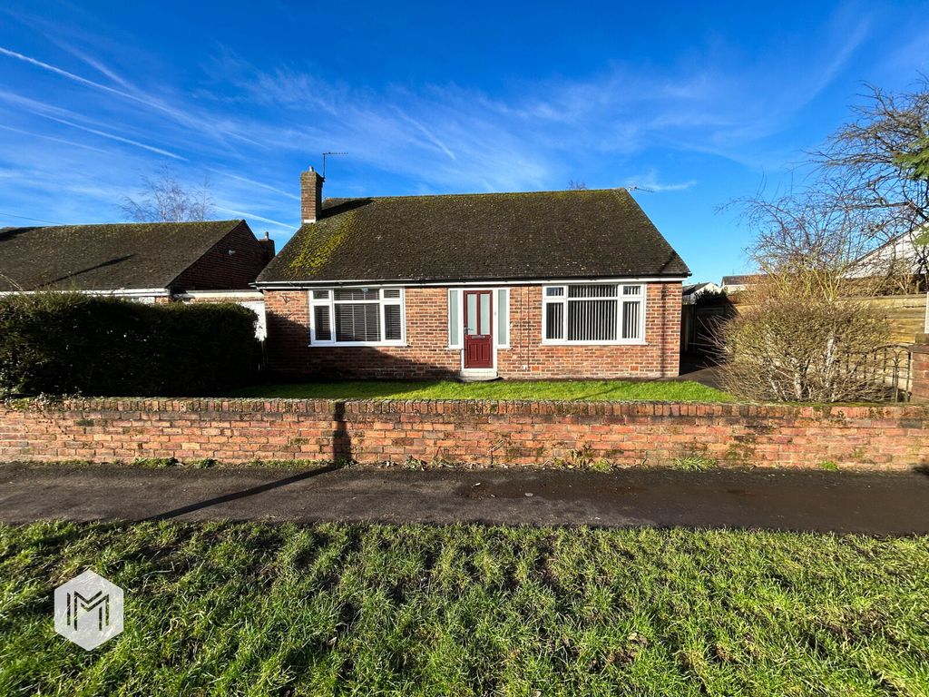 2 bed bungalow for sale in New Hall Lane, Culcheth, Warrington, Cheshire WA3, £325,000