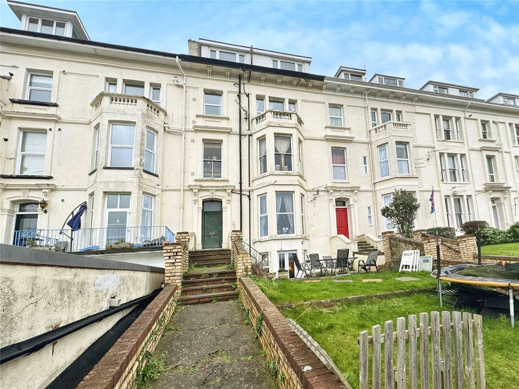 2 bed flat for sale in Exeter Road, Exmouth, Devon EX8, £160,000