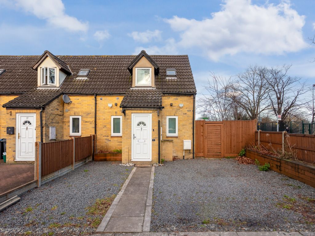 1 bed end terrace house for sale in Grove Road, Mitcham CR4, £325,000