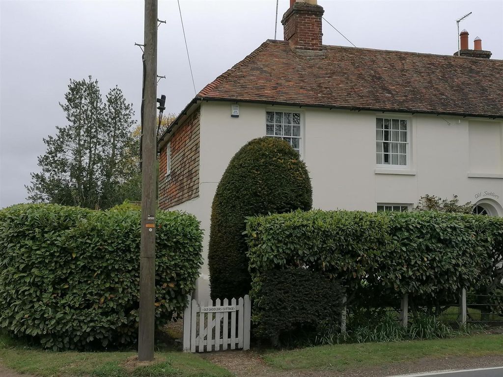 1 bed cottage to rent in Kempe