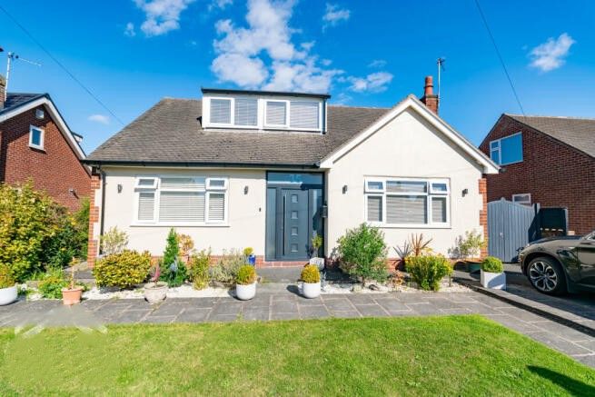 3 bed detached house for sale in Elmhurst Road, Lytham St. Annes FY8, £389,950