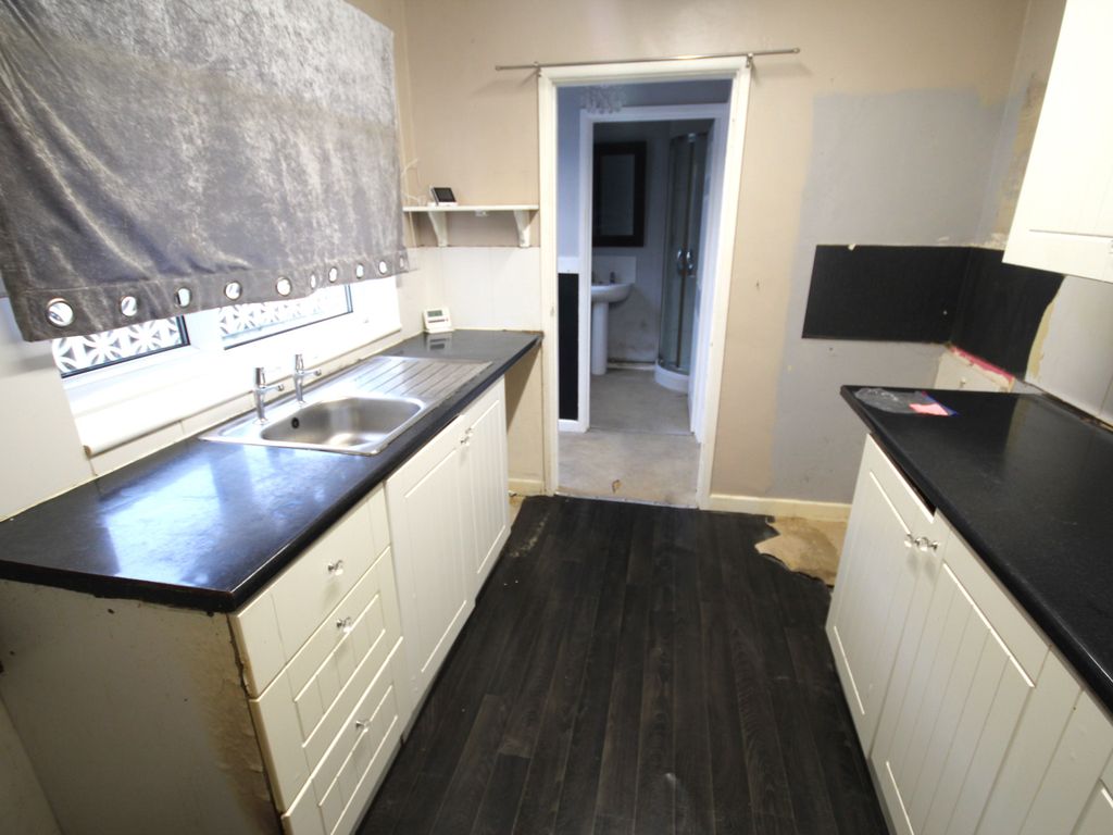 3 bed terraced house for sale in Chilton Street, Bridgwater TA6, £162,000