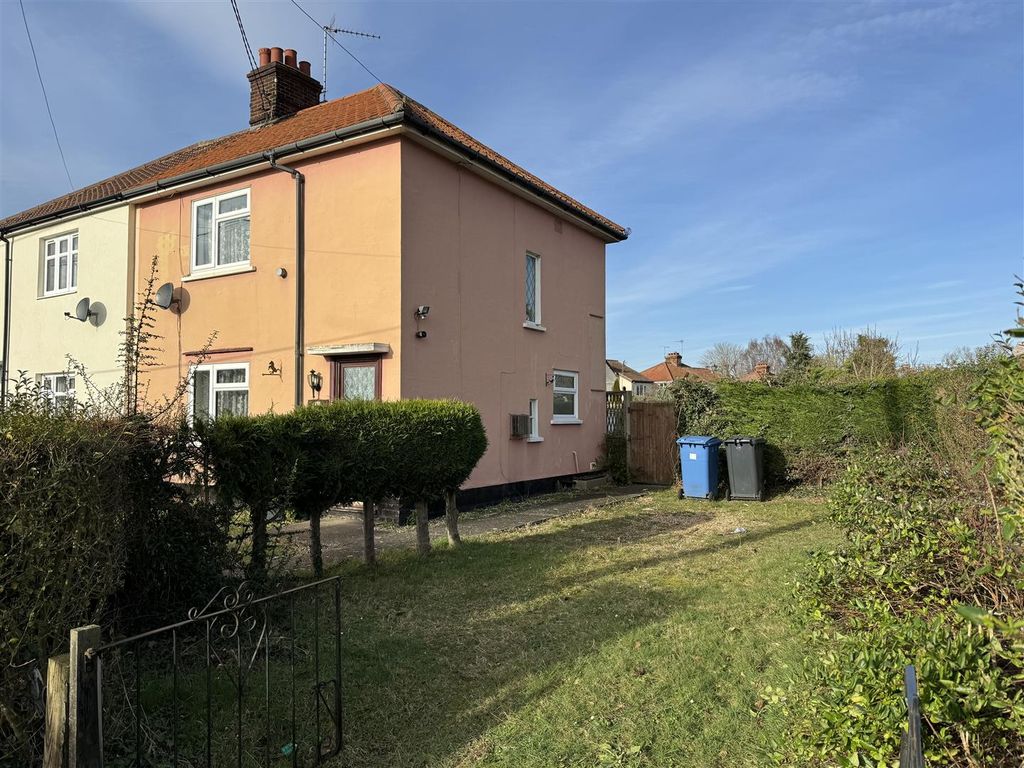 3 bed semi-detached house for sale in Broomfield Common, Sproughton, Ipswich IP8, £240,000