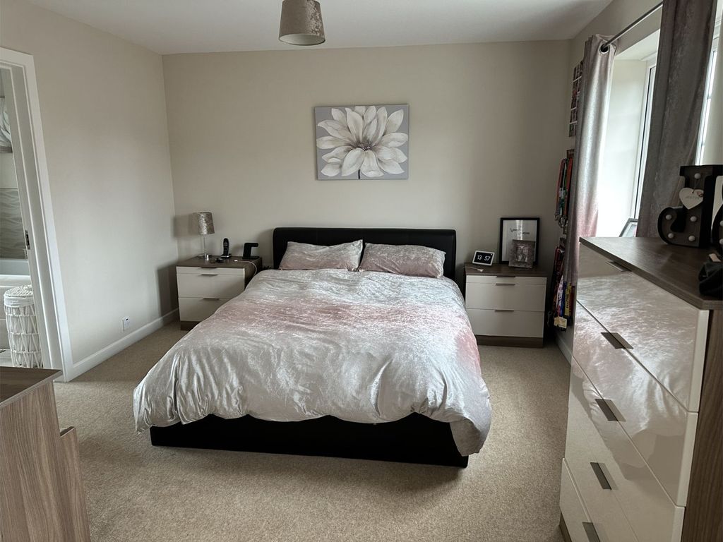 4 bed detached house for sale in Crossways Court, Durham DH6, £300,000